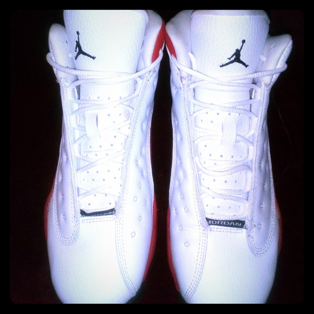 Air Jordans white & red sz 7
